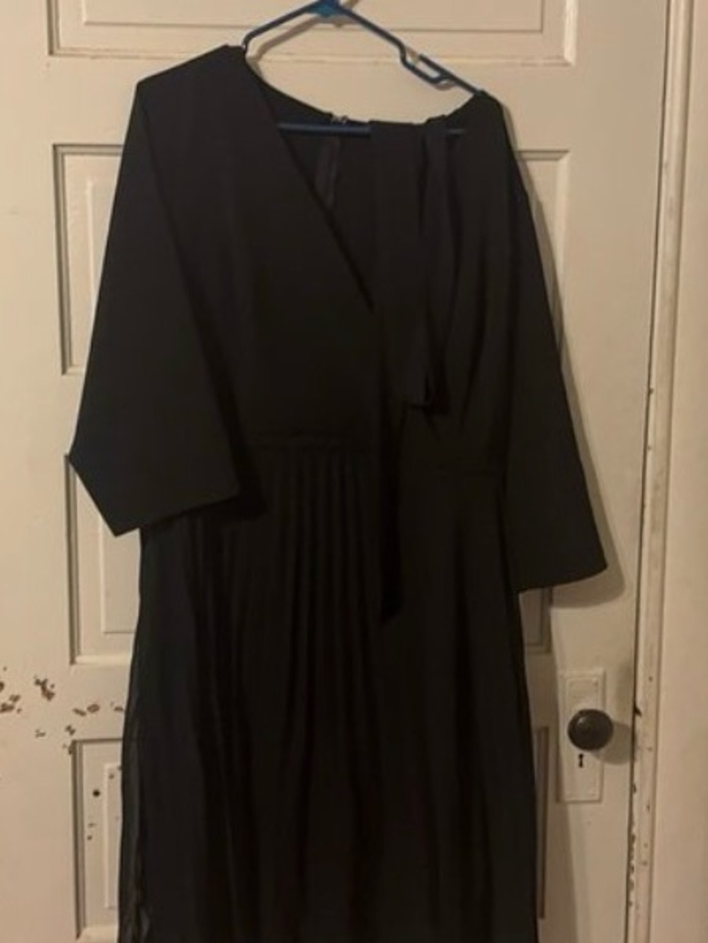 Lane Bryant Black V‑Neck Long Sleeve Midi Dress